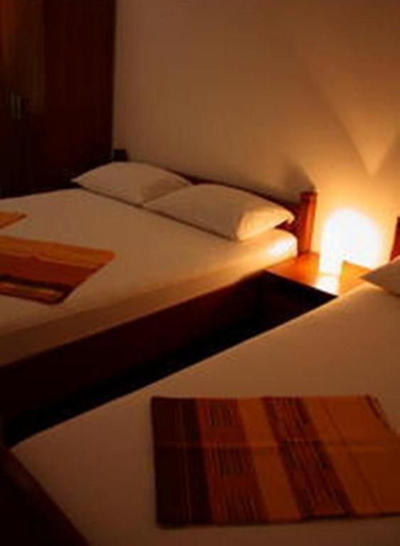 Apartments & Rooms M Petrovac Szoba fotó